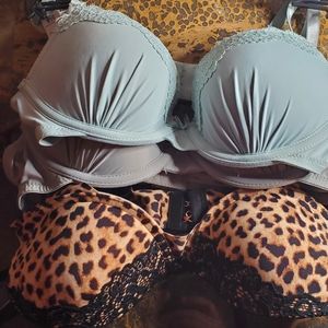 Sophie b bra set of 2 + one extra size 34A